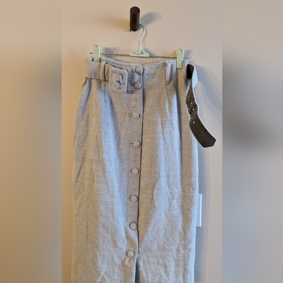 100% vintage wool button up midi skirt with belt - Picture 2 of 4